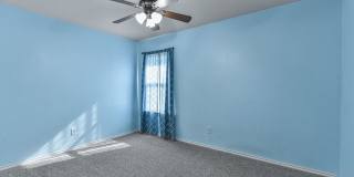 2-Story 3 Bedroom, 3 Bathroom Home with Solar Panels!!! Gallery 23