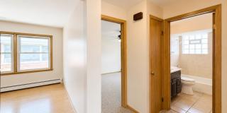 4425 Prairie Avenue Gallery 6