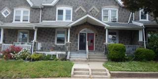 245 NOBLE Street Gallery 1