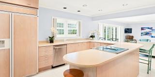 1421 N LAKE Way Gallery 11