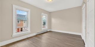 503 Gordon Gallery 18