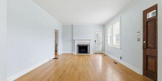 1 Month's Free Rent - 5 Bedroom Home Between 12 South and Oak Hill Gallery 4