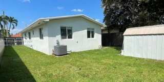 6820 SW 13th Ter Gallery 26