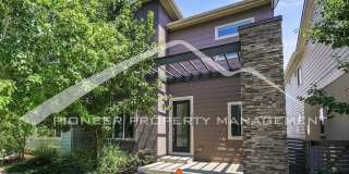 Gorgeous Home with Central AC and Washer/Dryer Gallery 1
