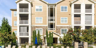 Oasis at Montclair Gallery 32