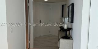330 Sunny Isles Blvd Gallery 36