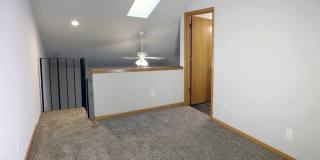 Summit Hill Apartments Gallery 10