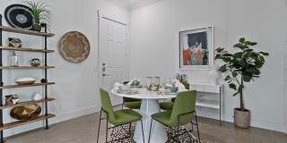 Reveal at Onion Creek Apartments Gallery 24