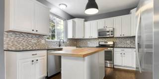 2260 Hudson Circle Gallery 9