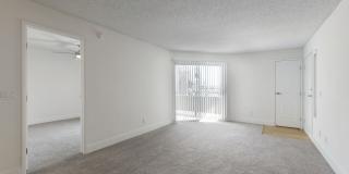 Meadow Glen Apartments Gallery 32