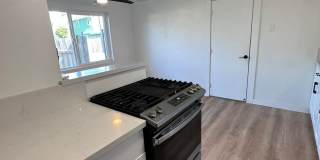 555-557 8th St. Gallery 5