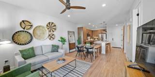 Residences Kierland Gallery 30