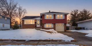 154 E VALLEYBROOK Road Gallery 1