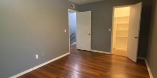 2 Bedroom 1.5 Bath Apt at the Monterey Square Apts NW OKC Gallery 19
