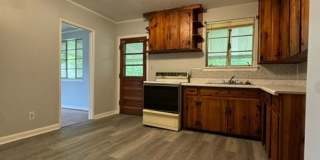 Adorable, Renovated 4/1 Family Home Gallery 4