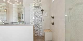 10800 E Cactus Road Gallery 21