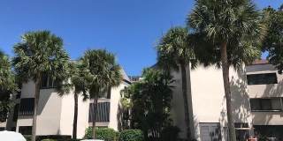 1640 Twelve Oaks Way Gallery 2