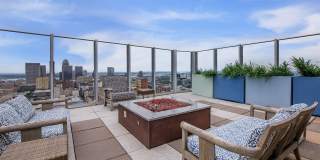 800 Tower City Club Apartments Gallery 14