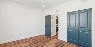 415 W YORK Street Gallery 11
