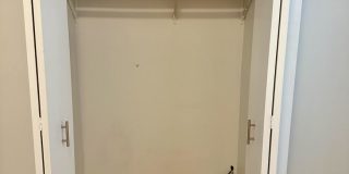 5608 Kenmore Gallery 10