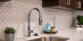 44 Washington Gallery 46