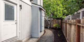 Clean and bright throughout, 2-bedroom, 1.5 Bathroom, two story unit in a great Windsor location! Gallery 27