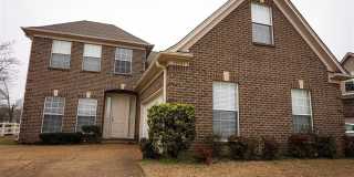 3BD/2.5BA with Bonus Room in Collierville Farms.  Over 2300 sq ft!.  Pets are welcome! Gallery 1