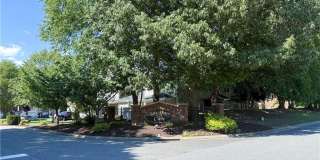202 Lakeview Cove Gallery 39