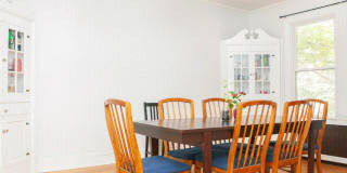 Charming 6 Bedroom Gallery 9