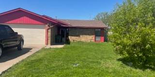 VERY NICE HOME IN THE LEE WEST ESTATES AREA. PETS NEGOTIABLE WITH OWNERS APPROVAL Gallery 1