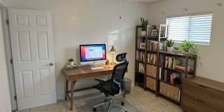 2422 Copper Avenue Gallery 1