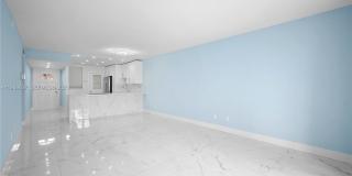 18601 NE 14th Ave Gallery 14