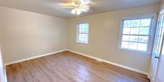 3 bedroom/ 1.5 bathroom- Courthouse Green Gallery 12