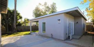 458 N Batavia St. Gallery 5