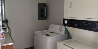 436 Russell Rd - 4 Bedroom Home Gallery 1