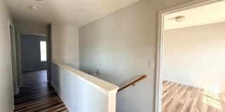Beautifully Renovated 3 Bedroom 2.5 Bath Townhome with Garage! Pet Friendly! Gallery 20