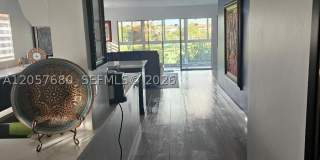 1101 SW 128th Ter Gallery 2