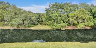 2BED/1BATH renovated apartment ready to MOVE IN! Gallery 35