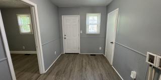 Near Southeast 3 Bed 1 Bath Gallery 18