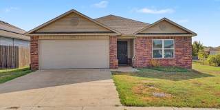 Fayetteville home | 3bed 2bath Gallery 1