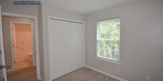 Adorable 3bd 2 ba home with washer/dryer included! Gallery 18