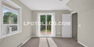 544 Woodsdale Ave. Gallery 24