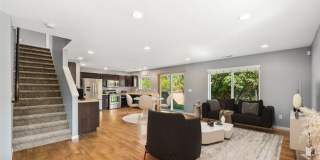Updated 3 bedroom, 2.5 bath home in Tacoma! Gallery 5