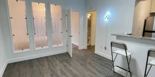 1 SCOTT NW unit: 118 Gallery 20