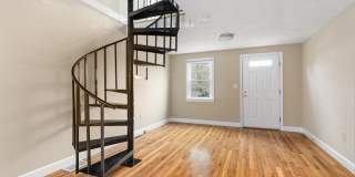 1932 Washington St Gallery 2