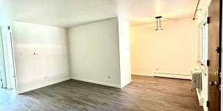 Spacious 1 Bed/1bath close to CU with Reserved Parking Gallery 3