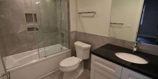 3833 N Broadway Gallery 282