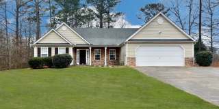 Split Bedroom Ranch Home in Villa Rica Gallery 1