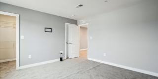 2824 LEWIS Avenue Gallery 21