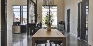 Artisan Flats Gallery 42